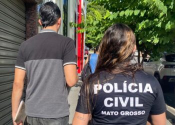 Polícia Civil prende colombiano que fraturou tornozelo de companheira com agressão em Cuiabá -