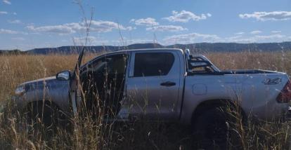 Idoso é executado a tiros dentro de caminhonete no interior