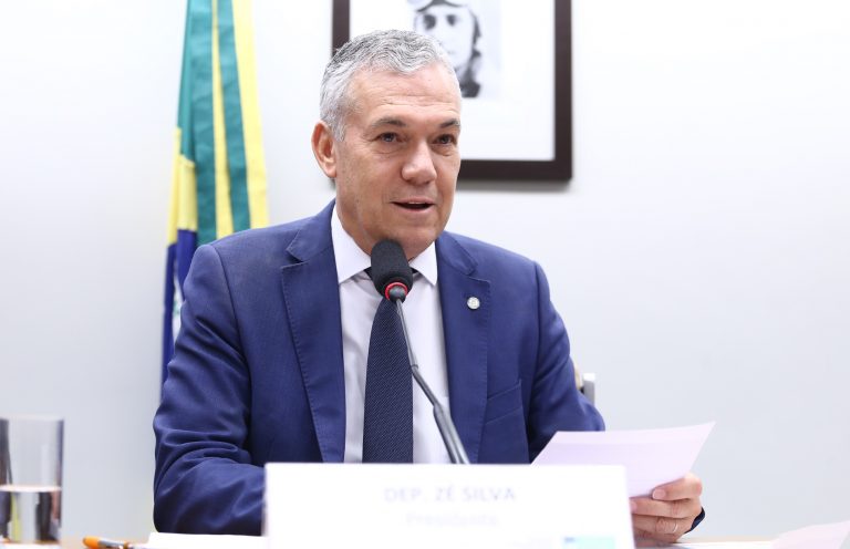 Deputado Zé Silva (Solidariedade-MG) fala em comissão da Câmara dos Deputados