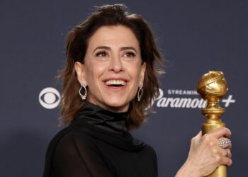 Fernanda Torres é convidada para o Globo de Ouro, mas não participará da cerimônia