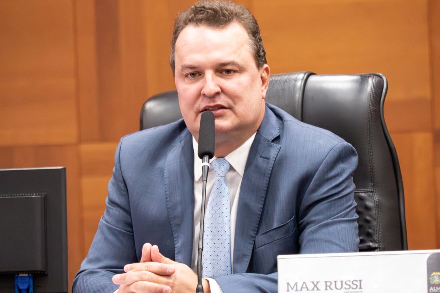Max anuncia filiação de prefeitos, vices e deputados ao Podemos
