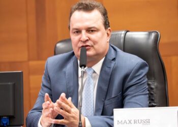 Max quer organizar o Podemos até fevereiro para filiação em março