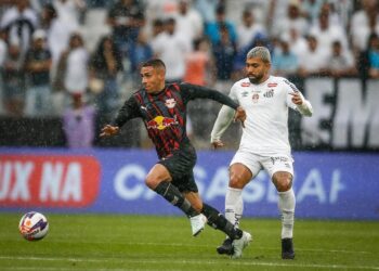 Santos empata com Bragantino e amarga quarto jogo sem vitória