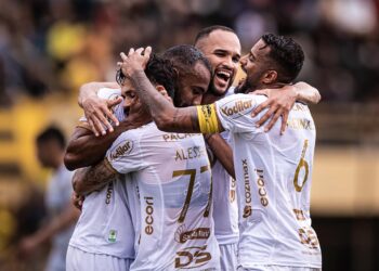 Vasco estreia com derrota no Brasileirão; Mirassol vence de virada 