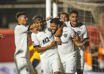 Atlético-MG goleia o Itabirito e avança à semifinal do Mineiro