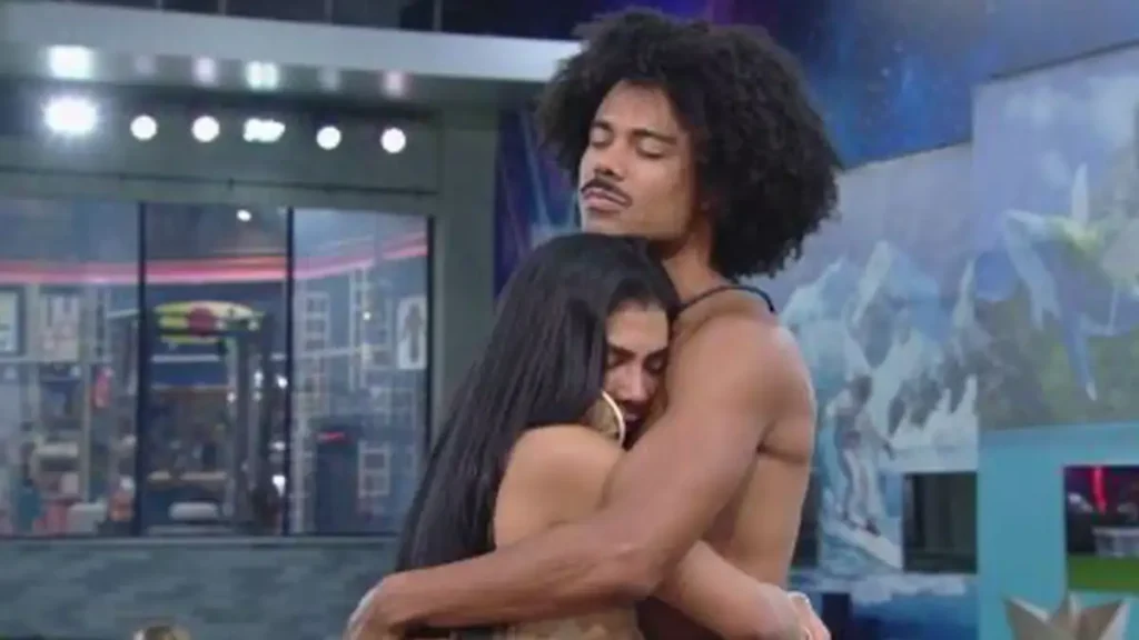 18:15 - Milena e Ana Paula iniciam a prova do anjo em busca da classificação