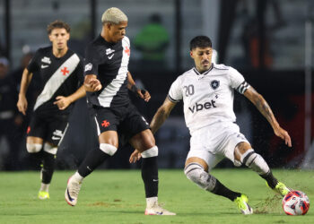 Vasco vence o Botafogo e Fluminense conquista a Taça Guanabara antecipadamente