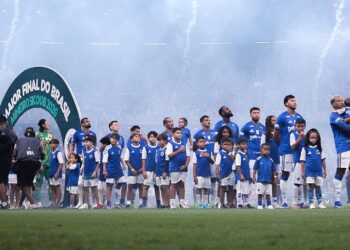 Cruzeiro conquista Campeonato Mineiro após sete anos em final eletrizante contra o Atlético-MG
