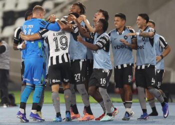 Botafogo vence Mirassol em duelo eletrizante e deixa a zona de rebaixamento