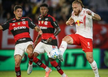 Flamengo é goleado pelo Red Bull Bragantino no Brasileirão 
