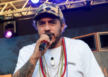 Marcelo D2 fará show gratuito em palco flutuante no Rio Pinheiros, em São Paulo