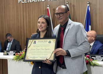 Janaina recebe título de cidadã livramentense e anuncia novos investimentos para saúde