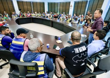 Prefeito recebe mototaxistas  anuncia avanços e reforça diálogo com a categoria