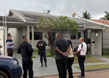 Criminosos invadem escritório de Thiago Silva em Rondonópolis e levam documentos e materiais de campanha