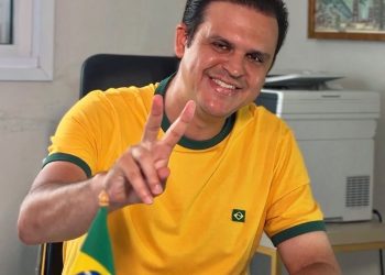 Deputado Thiago Silva reforça apoio a Flávio Bolsonaro para a Presidência