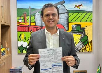 Thiago Silva garante R$ 1 milhão para reforma completa da Feira do Conjunto São José