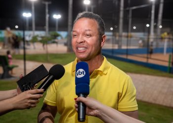 Prefeito Cláudio Ferreira anuncia reforma e ampliação da Feira do Conjunto São José, em Rondonópolis